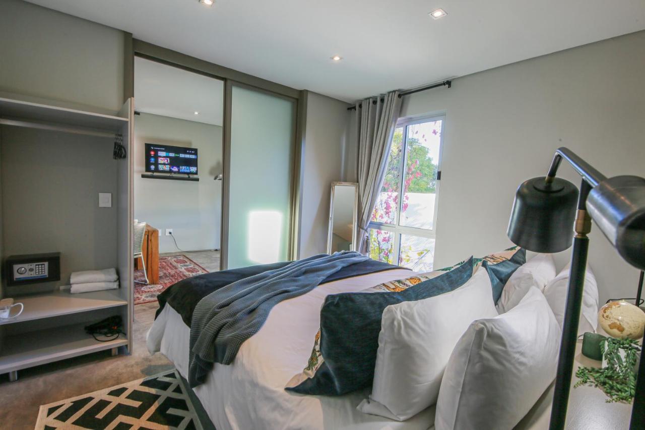 Suite 9 The Village Уиндхоек Екстериор снимка